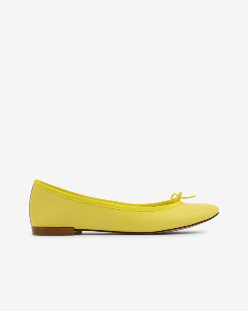 Shop Cendrillon Ballerinas Lemon Yellow